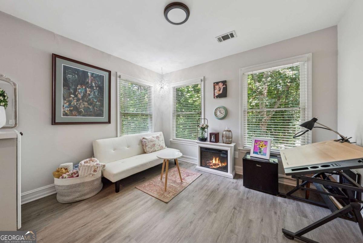 1518 Maplewood Court Woodstock - 8