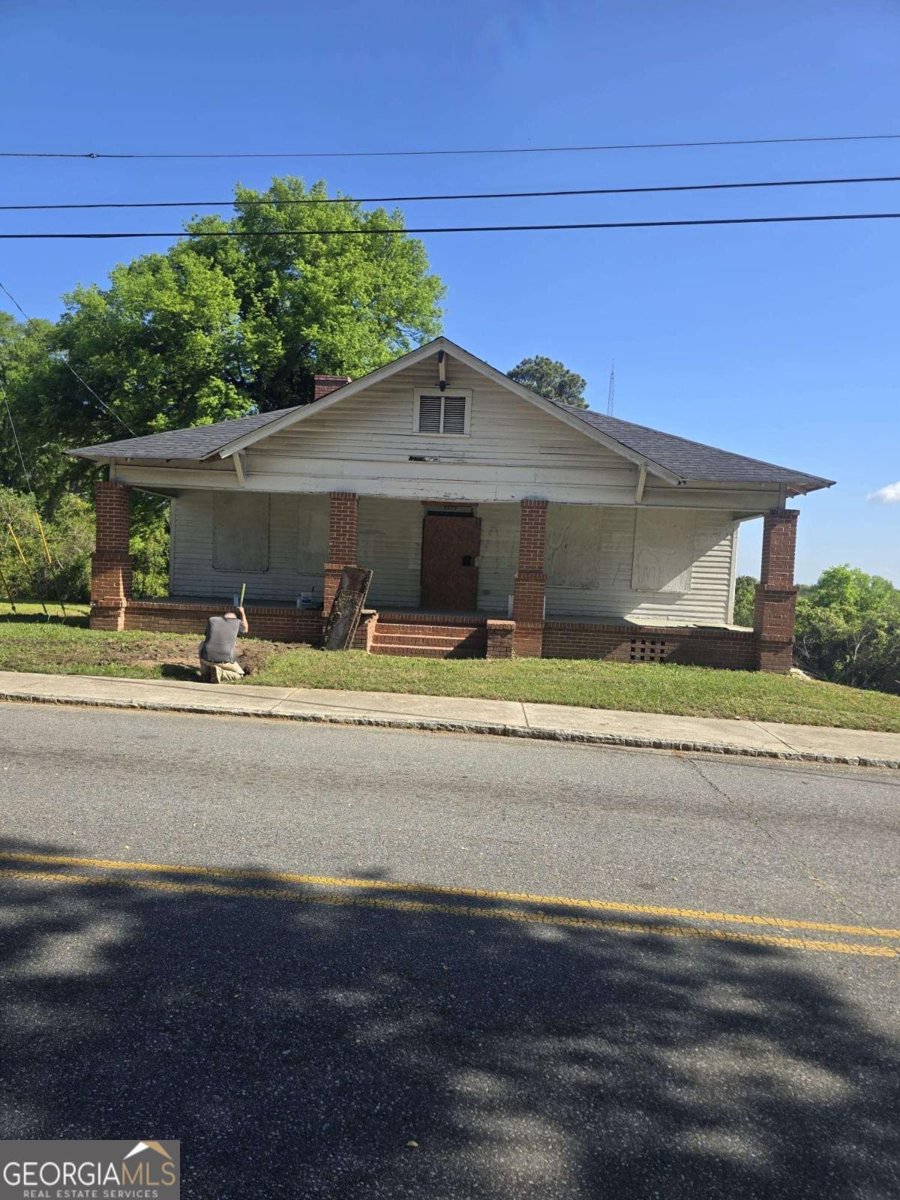 2279 Clayton Street Macon - 1