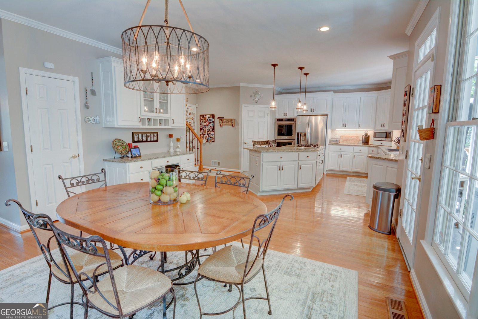 5344 CHAVERSHAM Lane Peachtree Corners - 14