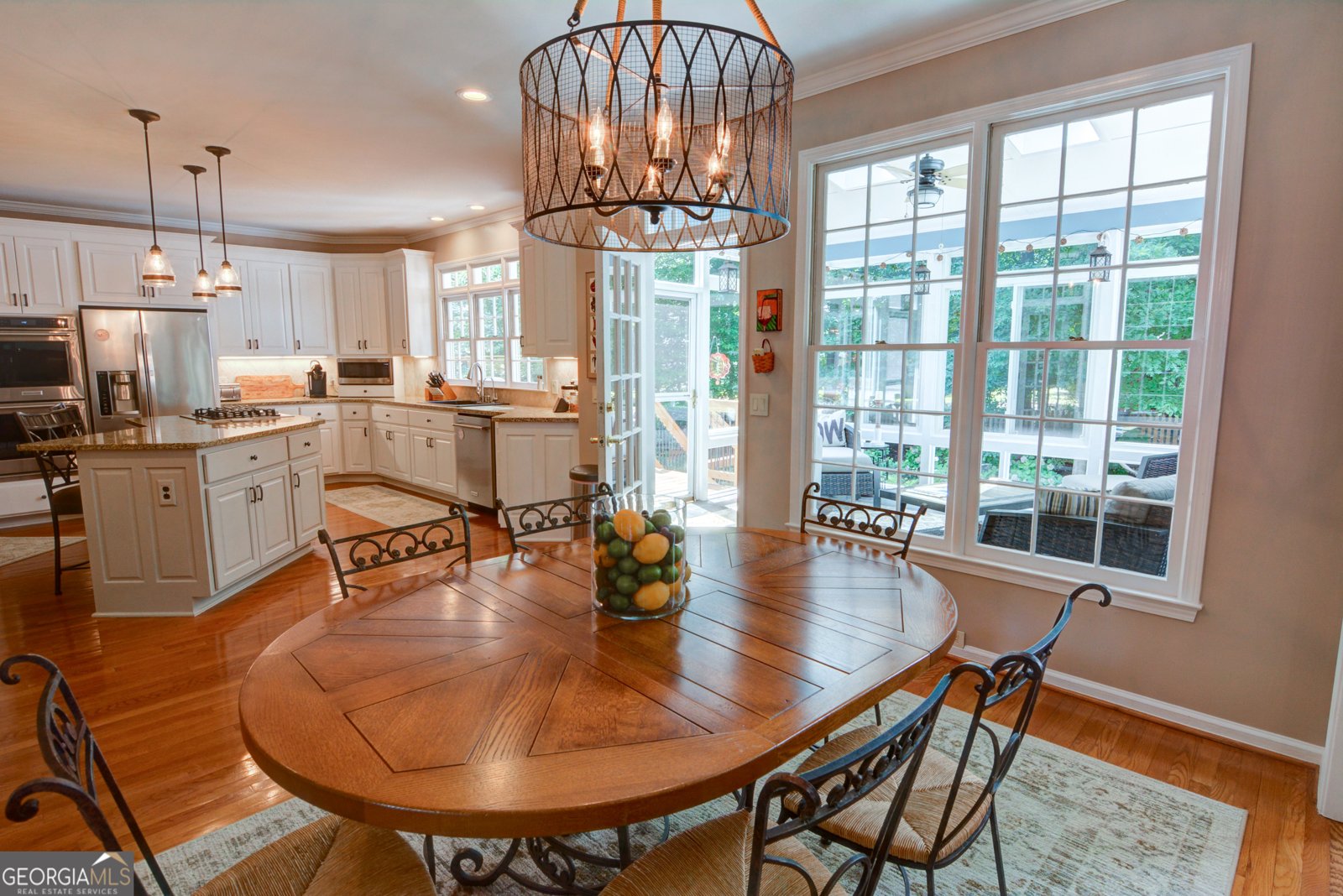 5344 CHAVERSHAM Lane Peachtree Corners - 16