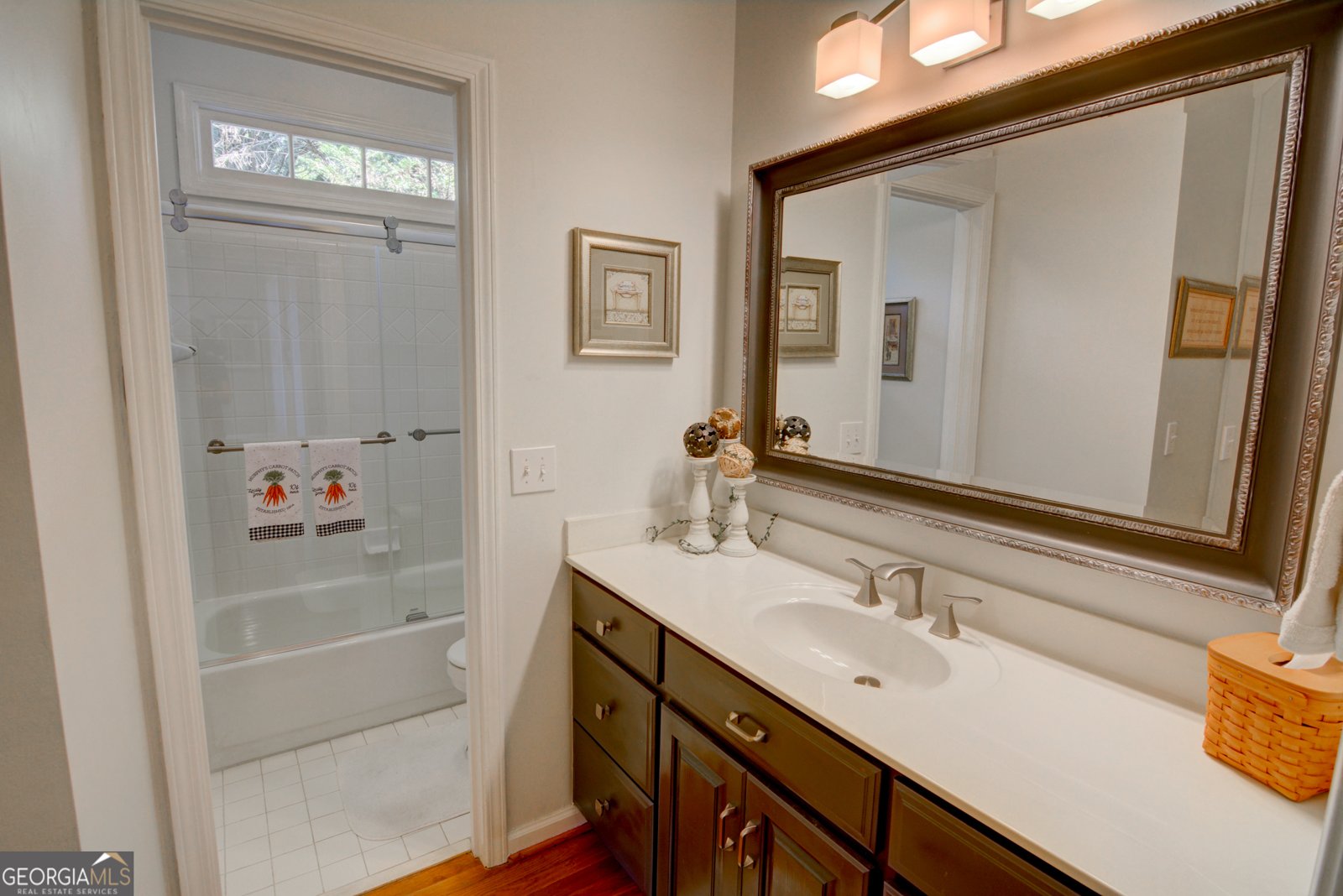 5344 CHAVERSHAM Lane Peachtree Corners - 22