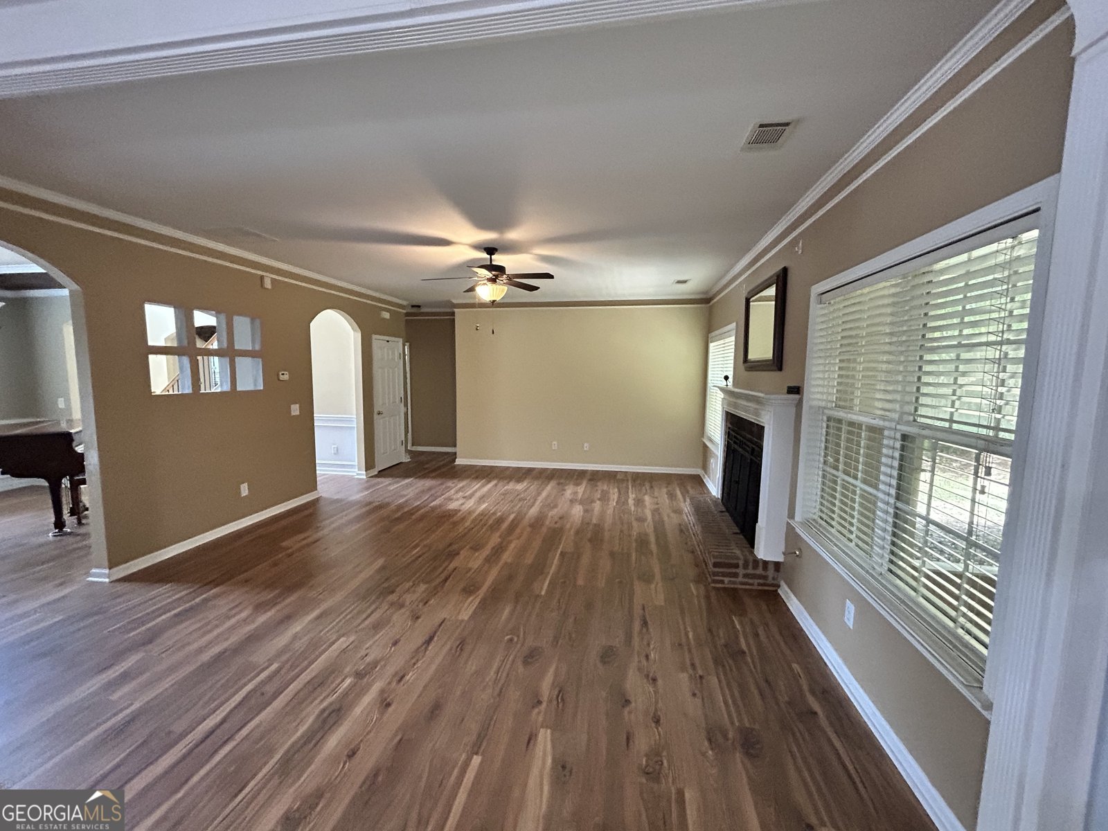 1038 ISLAND VIEW Court Buford - 10