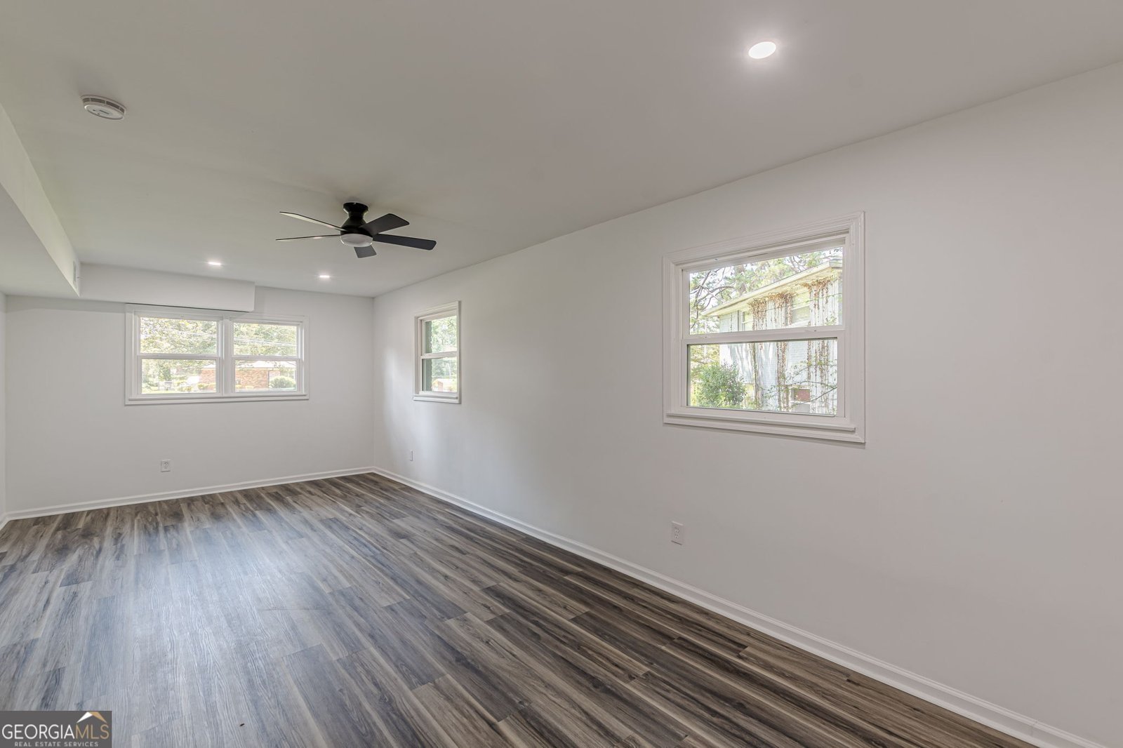 2352 GLENDALE Drive Decatur - 38