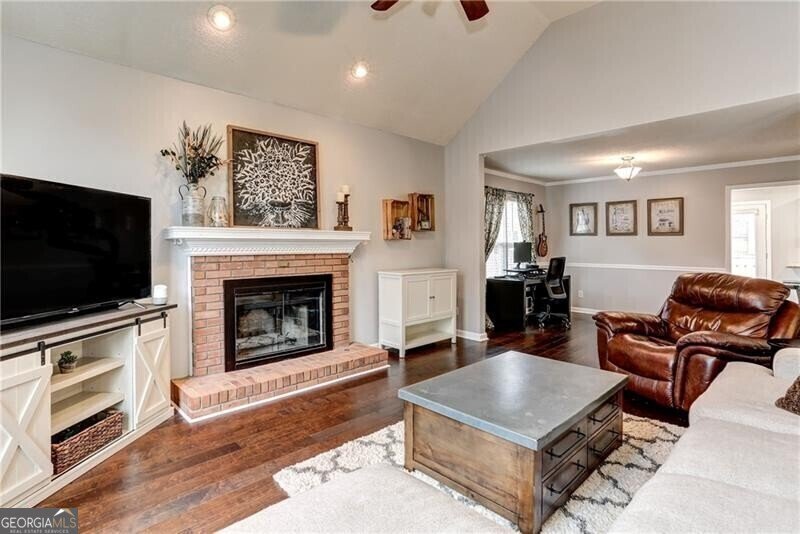 1361 Chatley Way Woodstock - 5