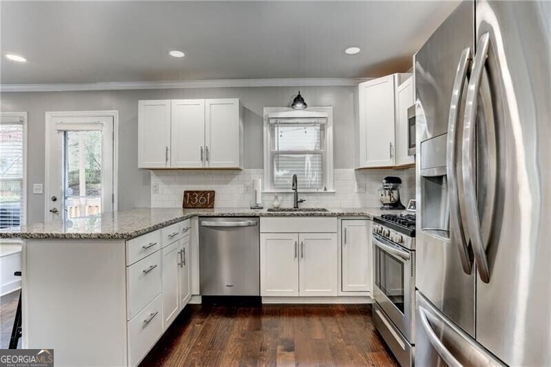 1361 Chatley Way Woodstock - 8