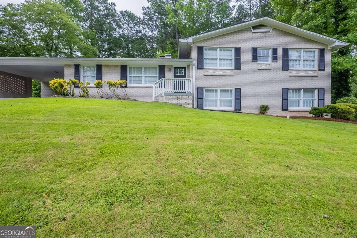 3030 Golden Drive Atlanta - 1