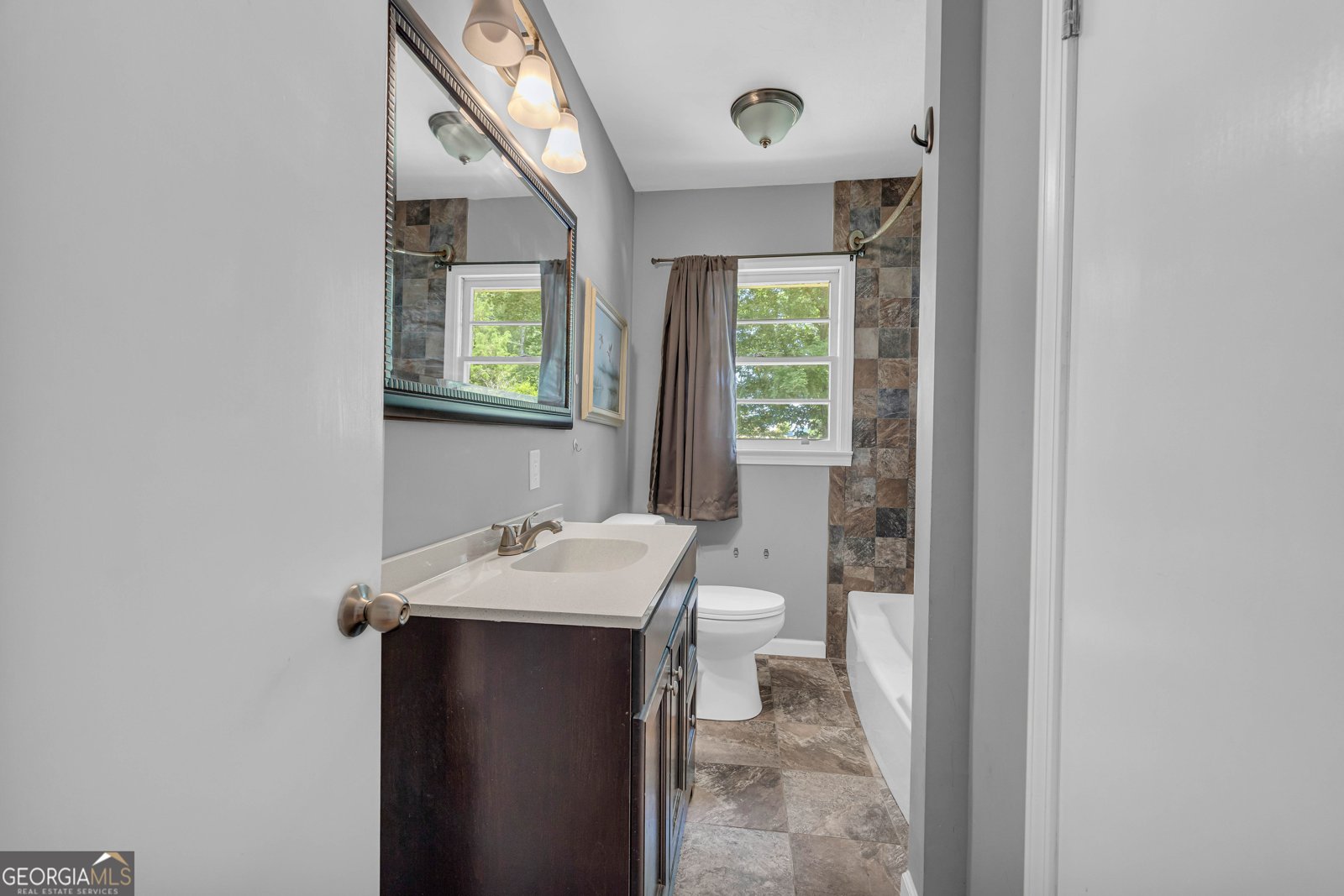 511 Ridgecrest Drive Elberton - 23