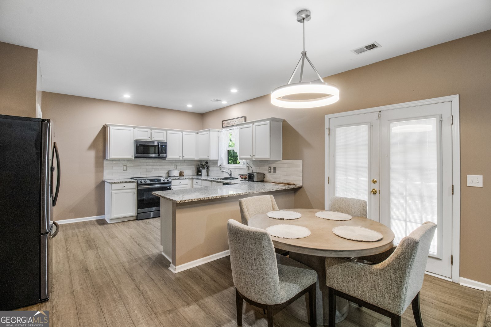 419 Tea Rose Lane Stockbridge - 1