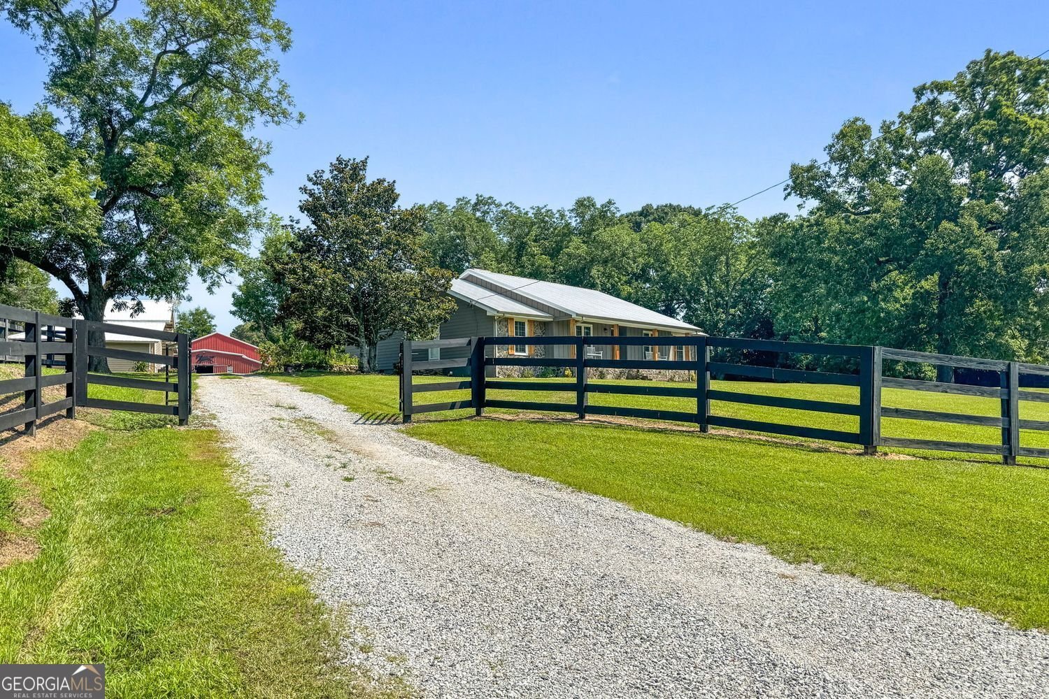 8272 Old Zebulon Road Molena - 5
