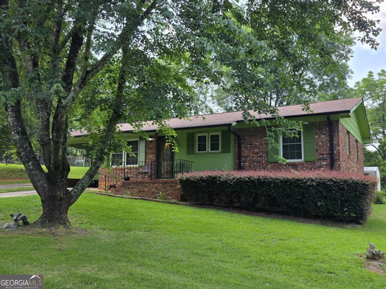 501 West Moores Crossing Road Thomaston - 2