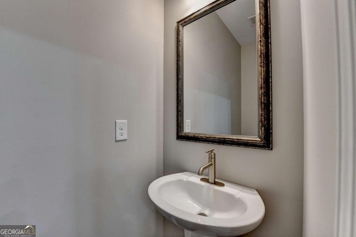 315 DUVAL Drive Alpharetta - 12