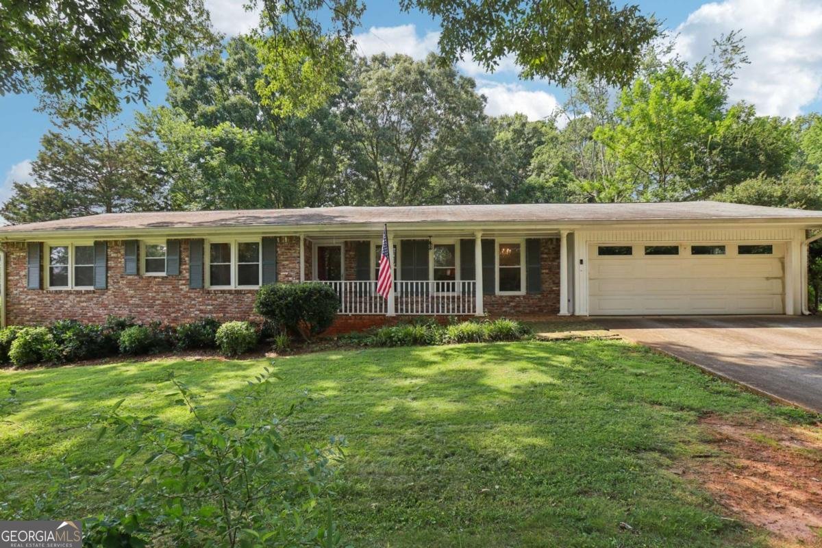 5623 Crestwood Drive Stone Mountain - 1