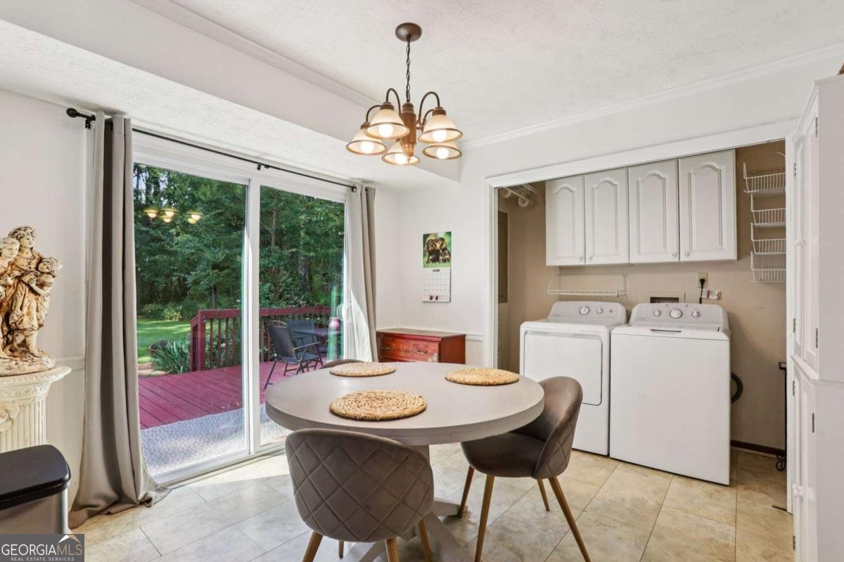 5623 Crestwood Drive Stone Mountain - 10