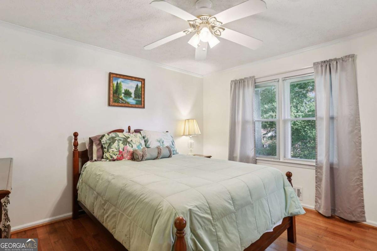 5623 Crestwood Drive Stone Mountain - 11