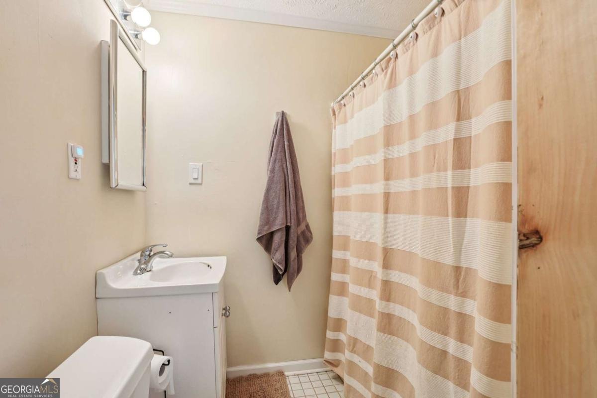 5623 Crestwood Drive Stone Mountain - 27
