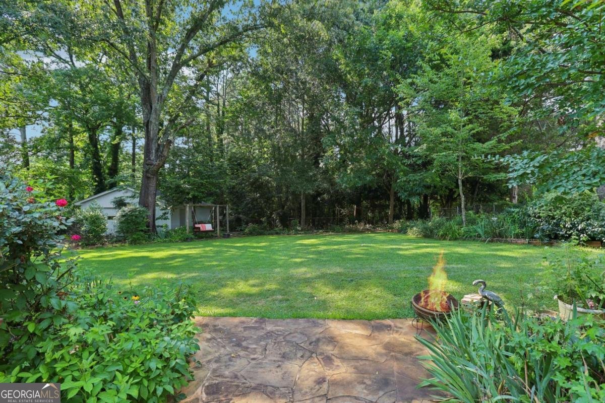 5623 Crestwood Drive Stone Mountain - 32