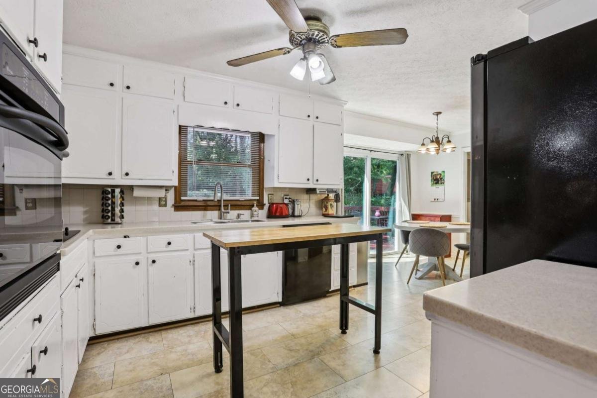 5623 Crestwood Drive Stone Mountain - 7