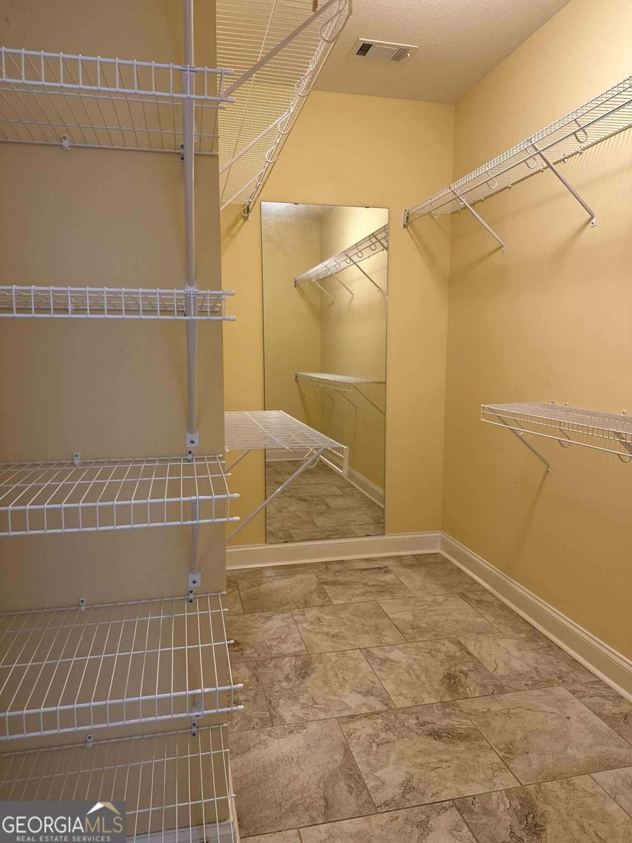 303 Norfolk Circle Warner Robins - 21