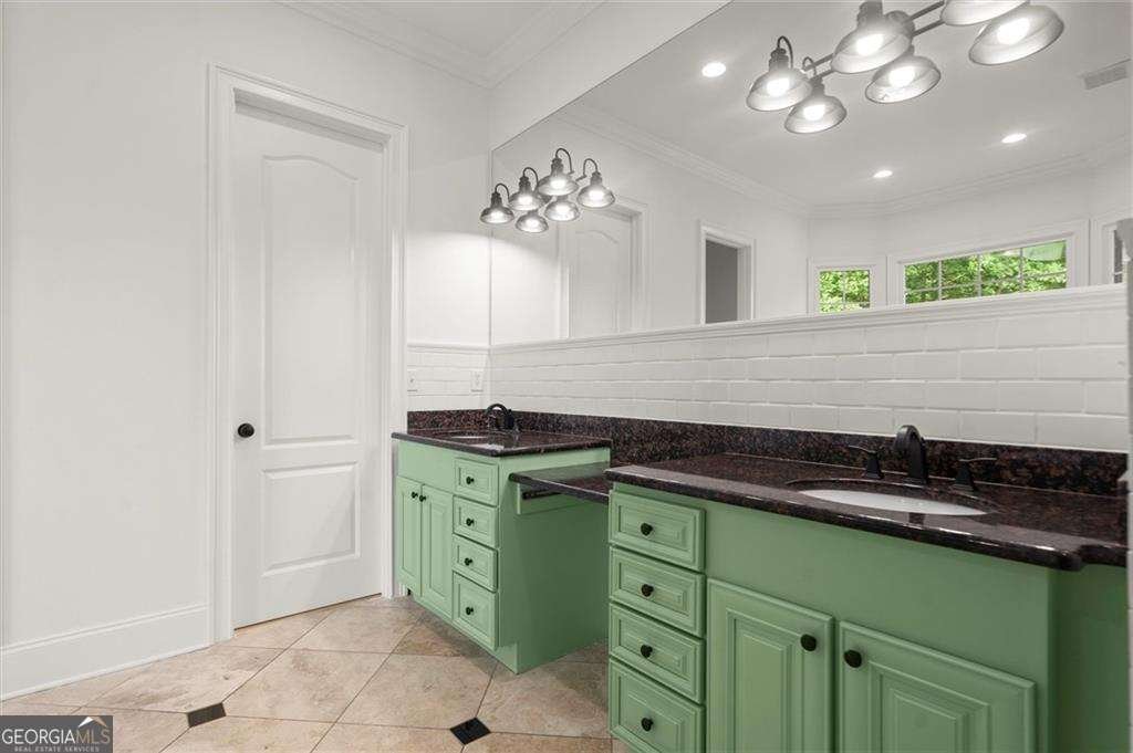 5515 Riverwalk Court Gainesville - 4