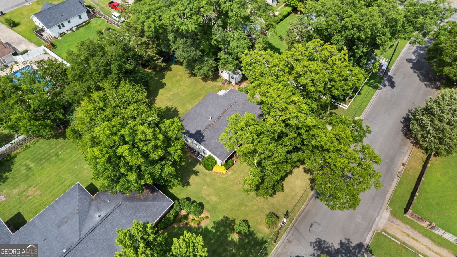 214 Victoria Avenue Cedartown - 24