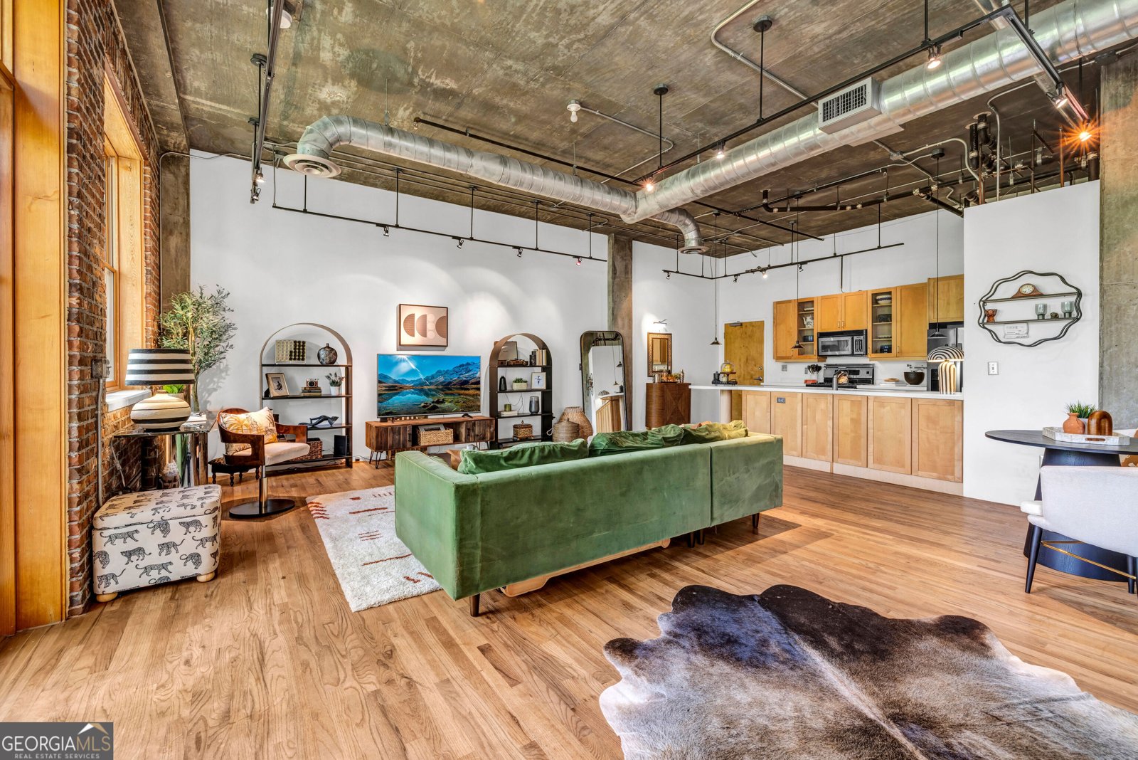 3235 Roswell Road NE Atlanta - 26