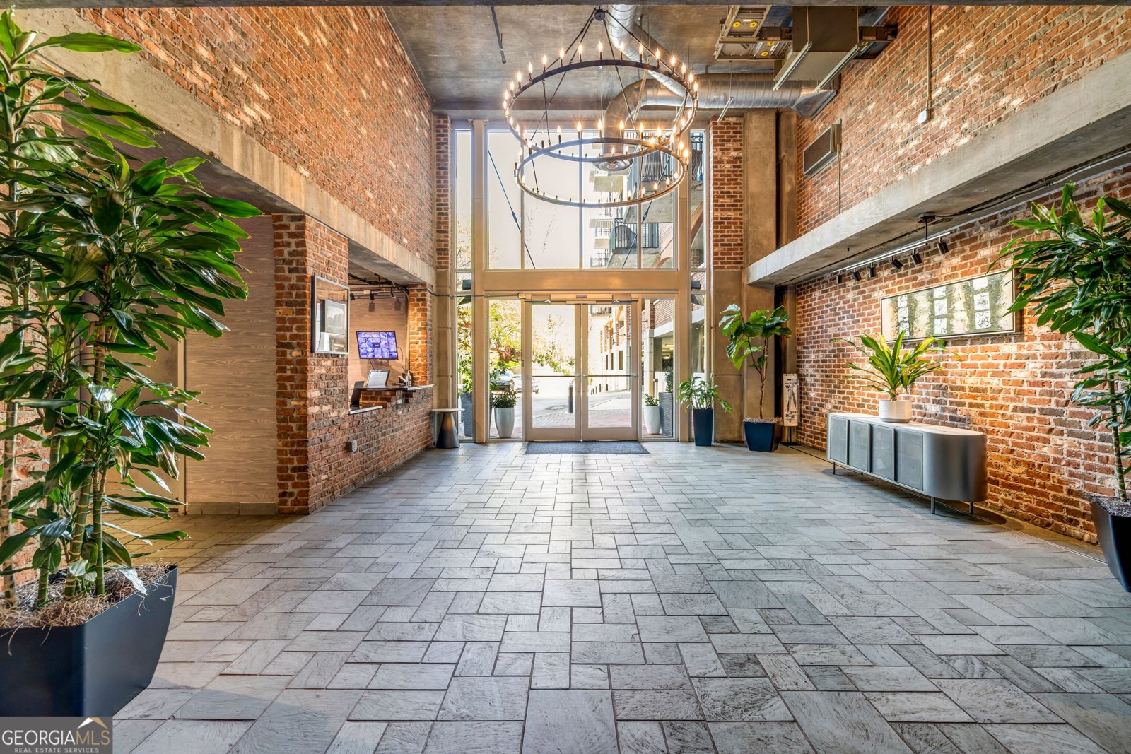 3235 Roswell Road NE Atlanta - 36