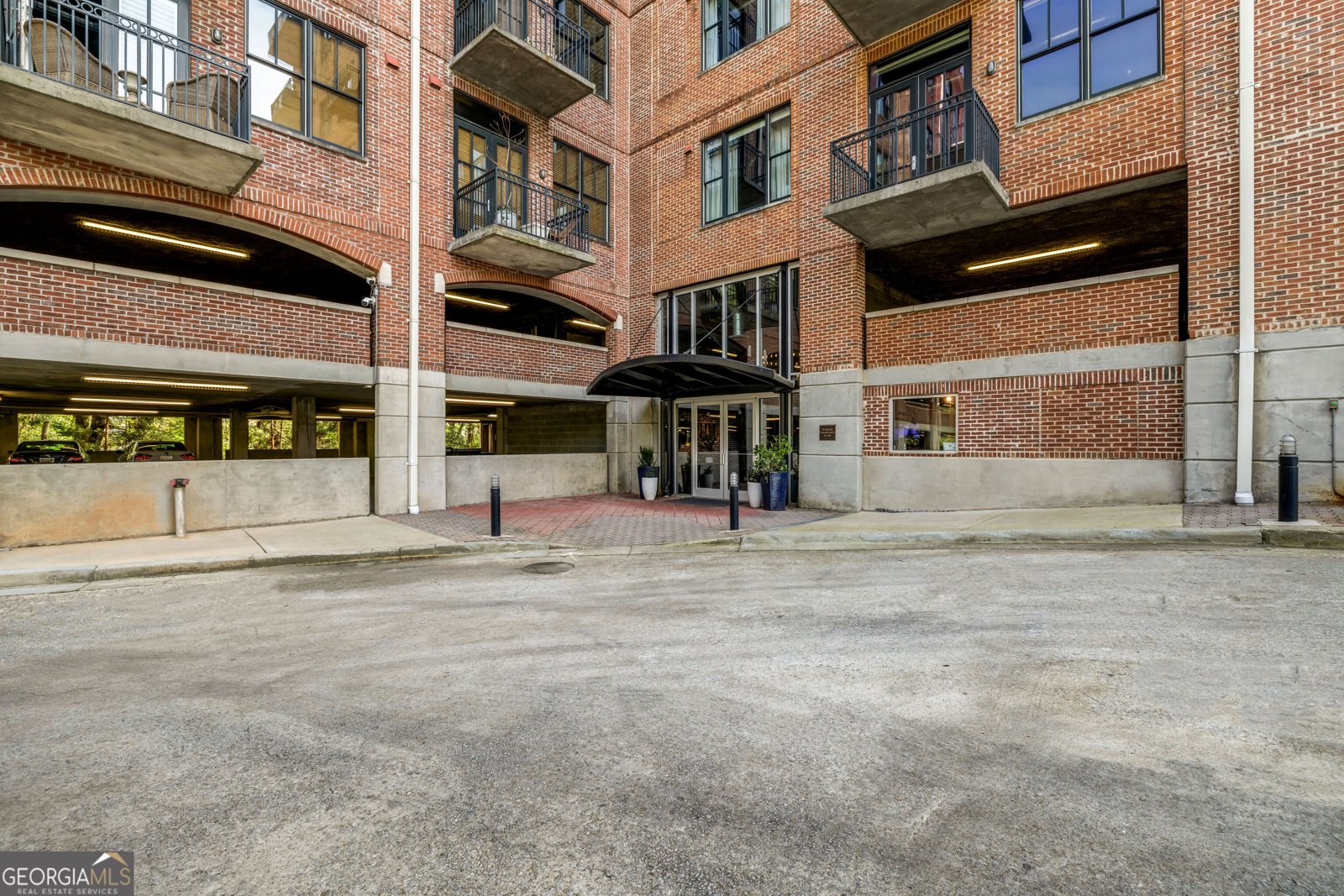 3235 Roswell Road NE Atlanta - 39
