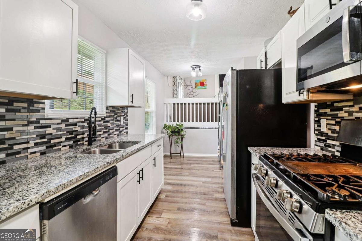 1126 Mainstreet Valley Drive Stone Mountain - 10
