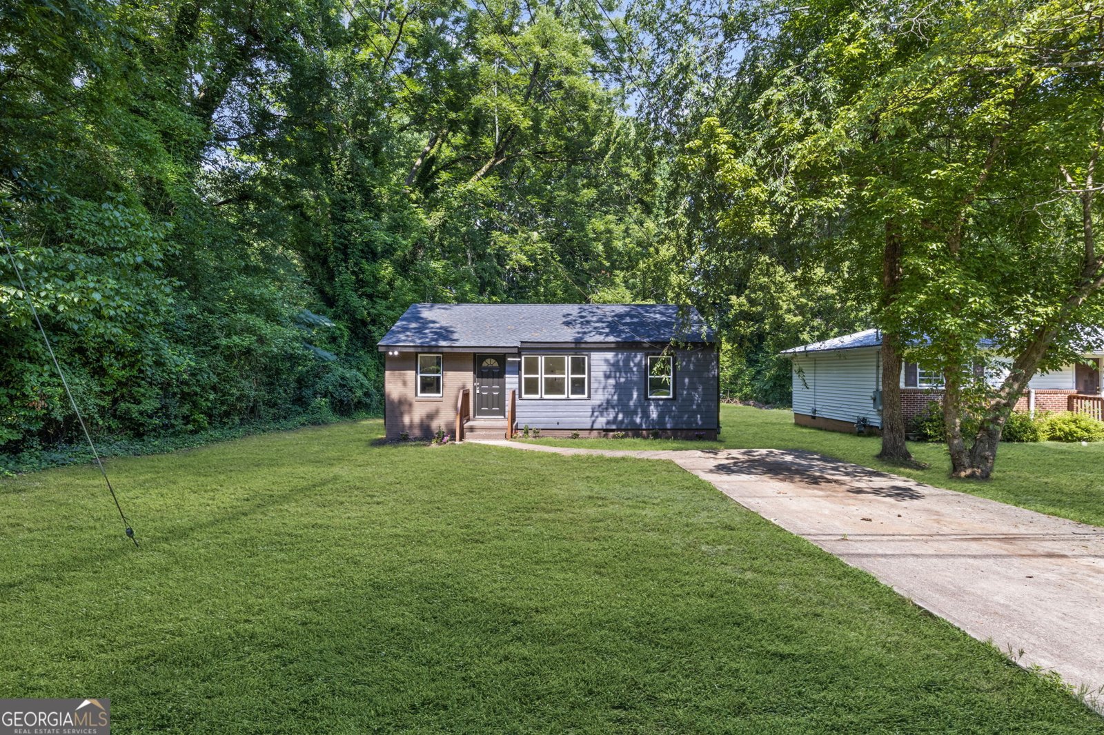 805 9th Street Griffin - 1