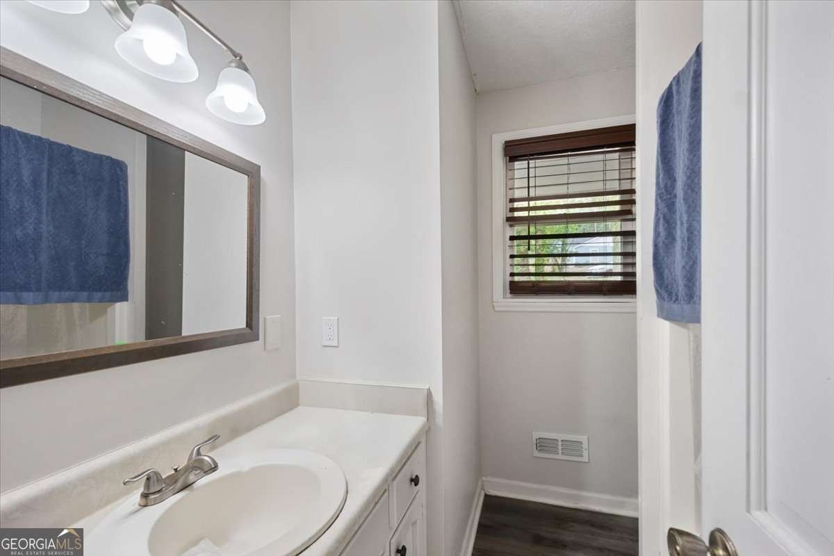6372 Valley Dale Drive Riverdale - 12