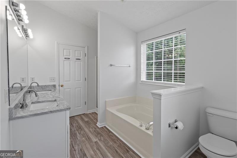 1644 Royal Ives Drive Lawrenceville - 25