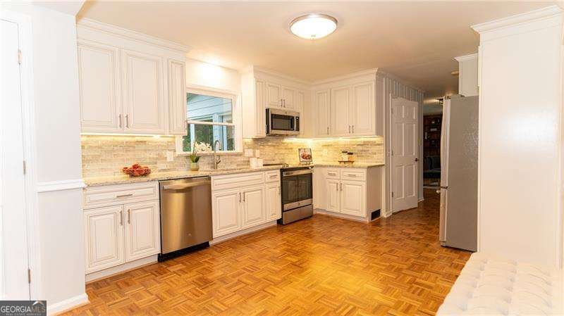 3873 Rains Court Brookhaven - 8