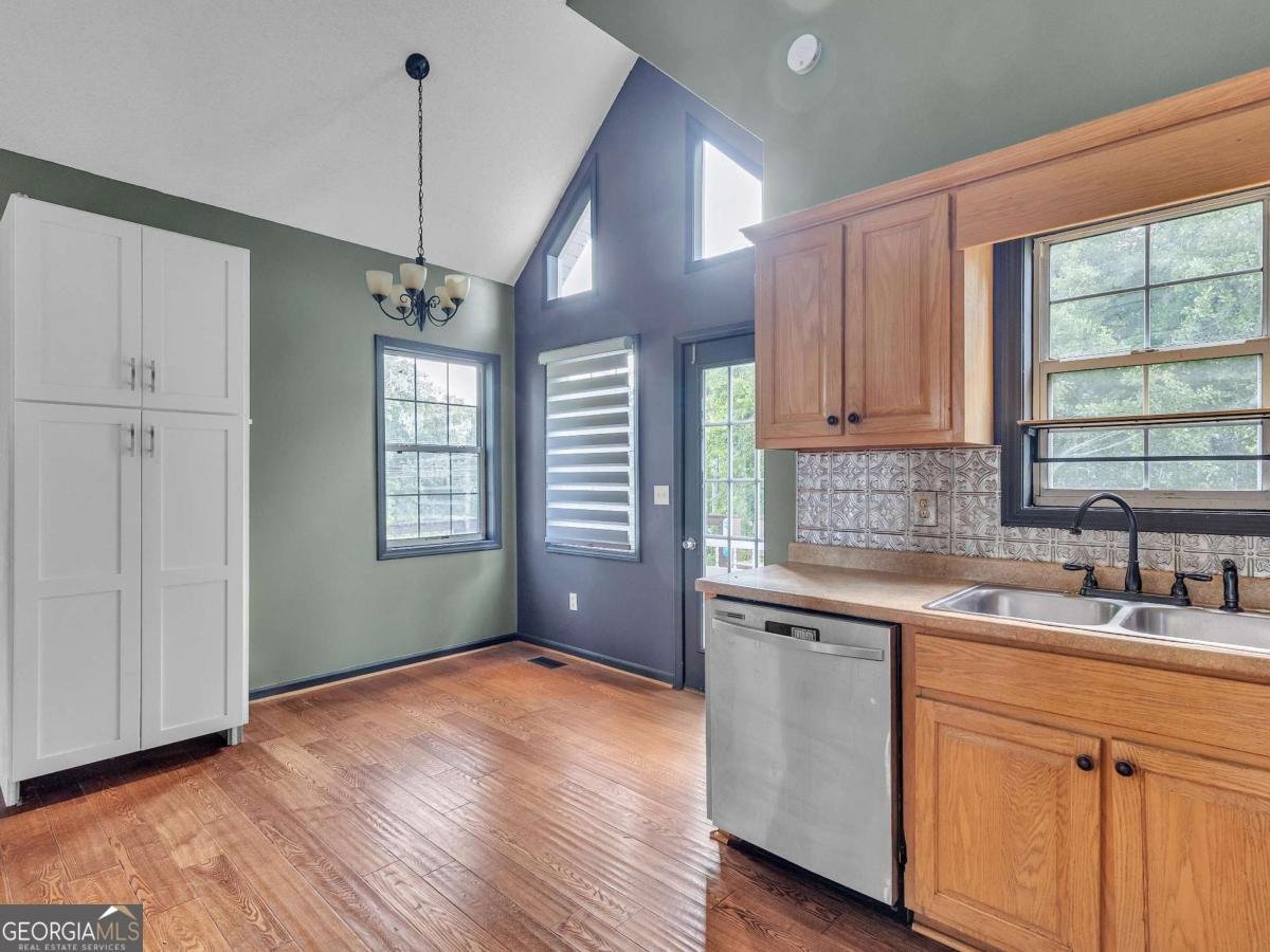 100 Twin Oaks Drive Calhoun - 10