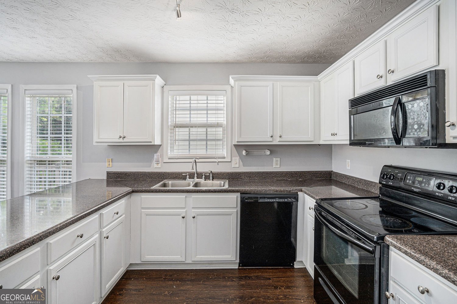 201 Providence Drive Dallas - 10