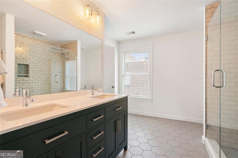322 PETERS Atlanta - 18