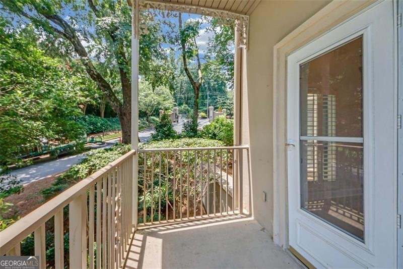 2865 LENOX Road Atlanta - 21