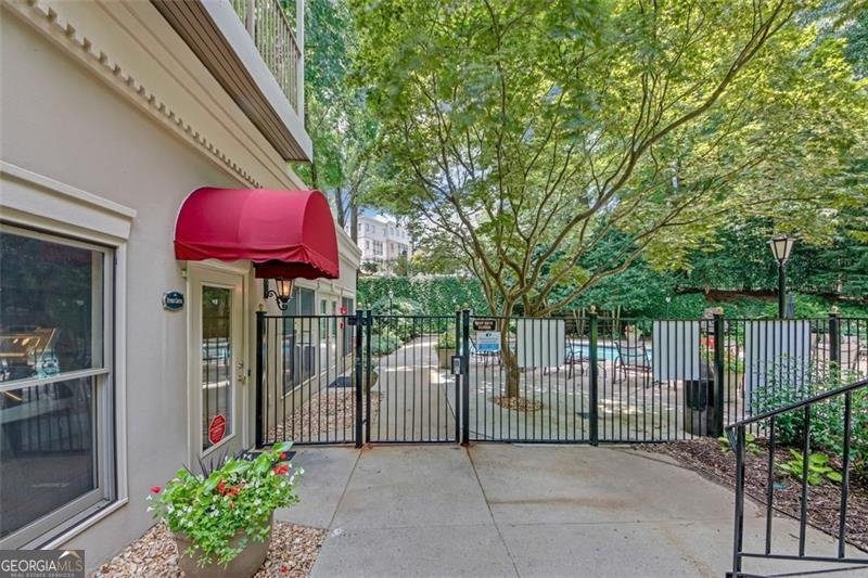 2865 LENOX Road Atlanta - 23