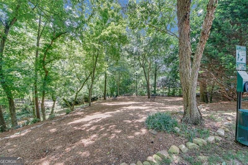 2865 LENOX Road Atlanta - 38