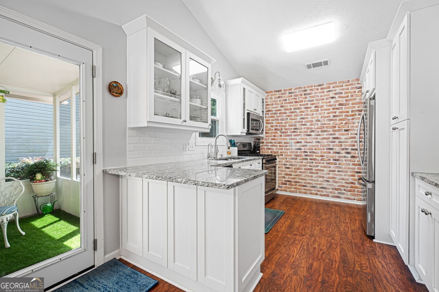 1602 Buckingham Place Place Woodstock - 2