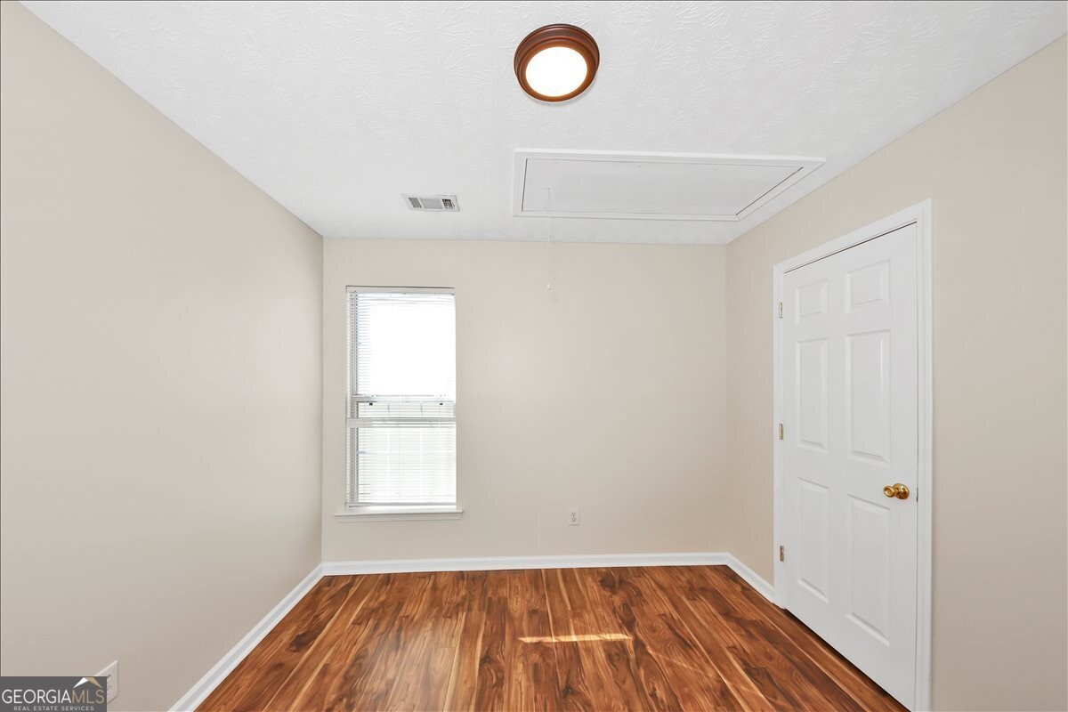 1338 Gates Drive Atlanta - 29