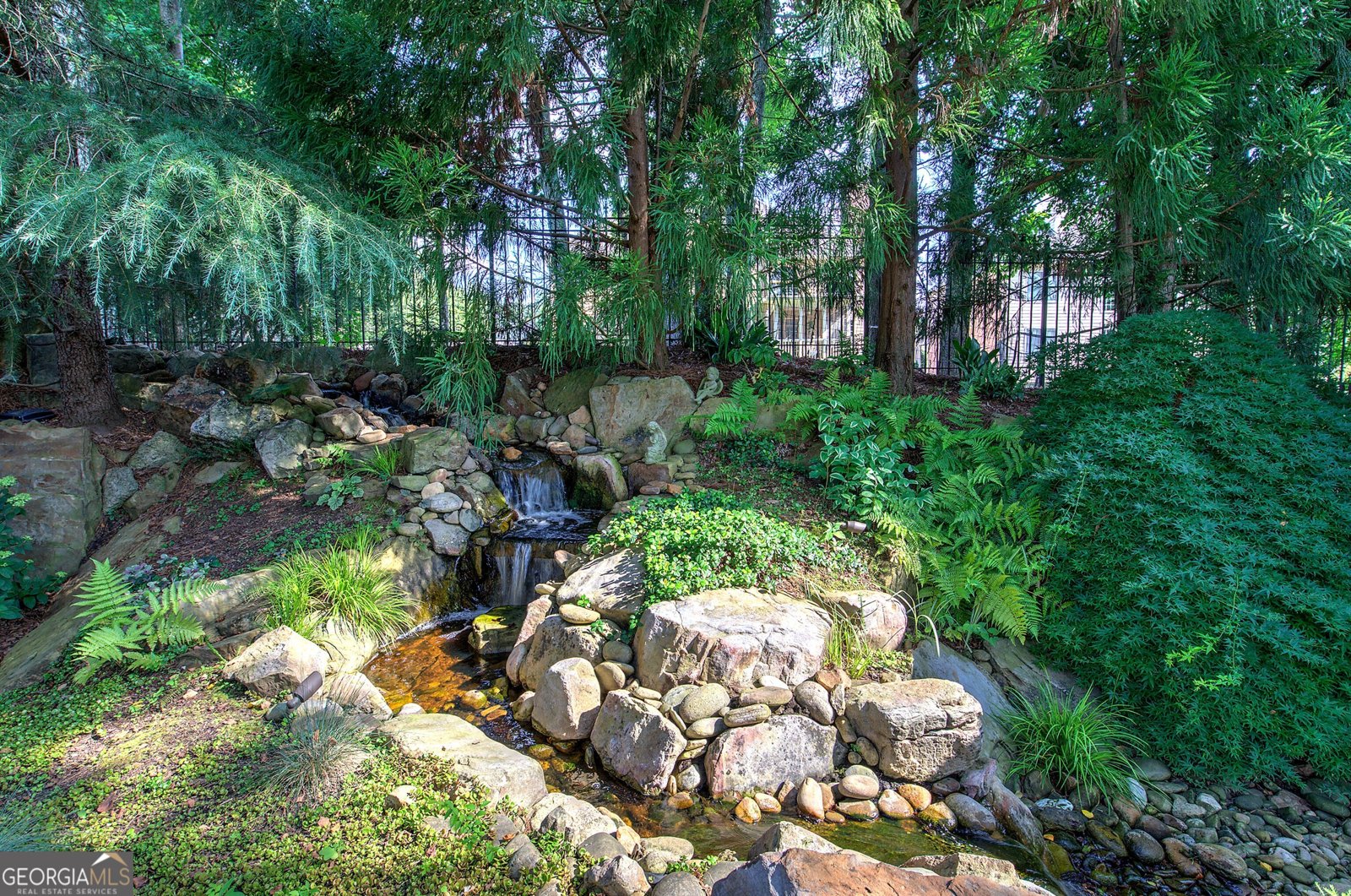 2160 Kensington Gates Drive Kennesaw - 90