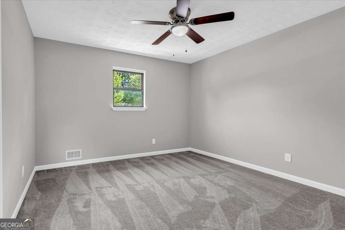 6607 Forestdale Lane Douglasville - 17