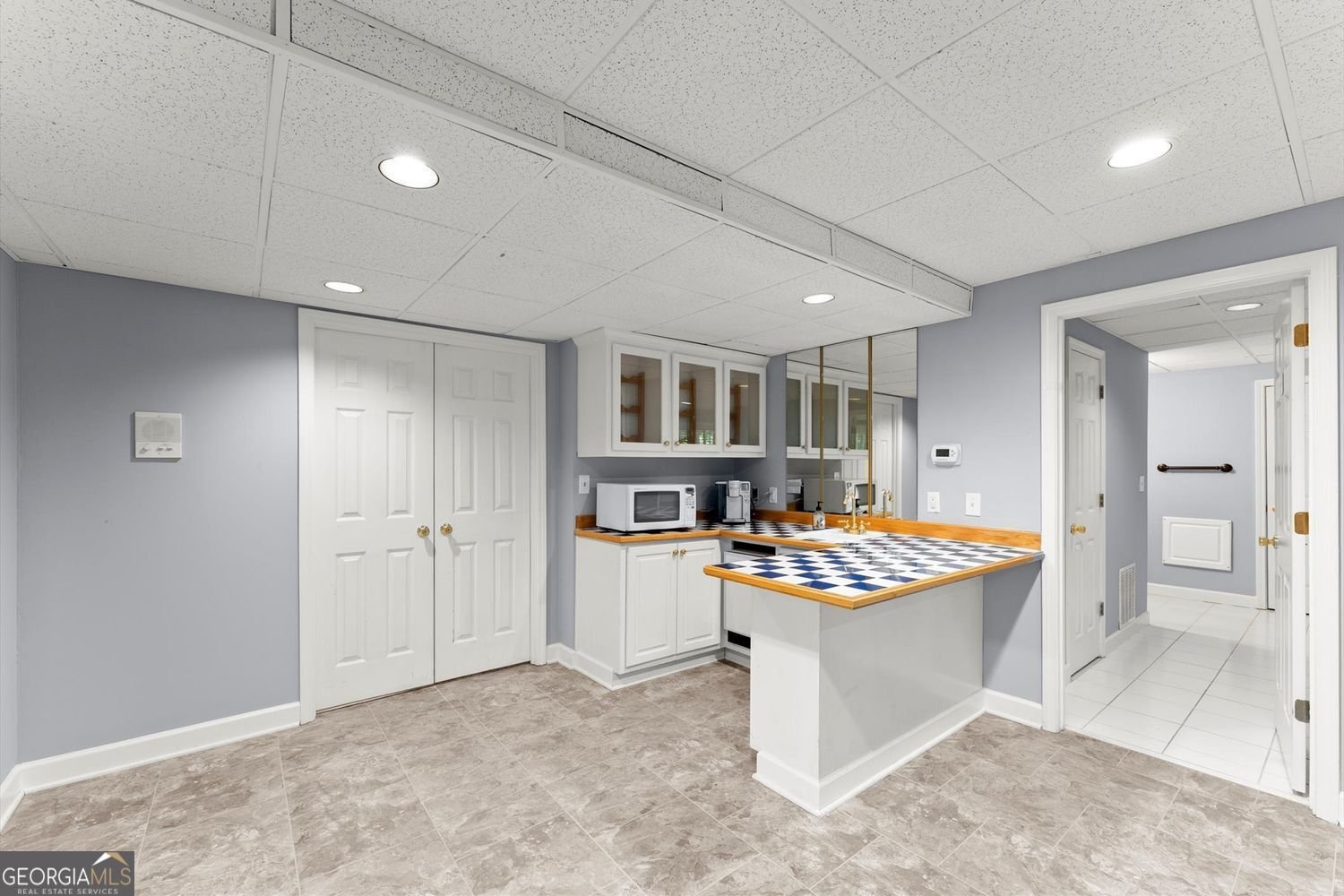 15 Vickwood Court NE Marietta - 2
