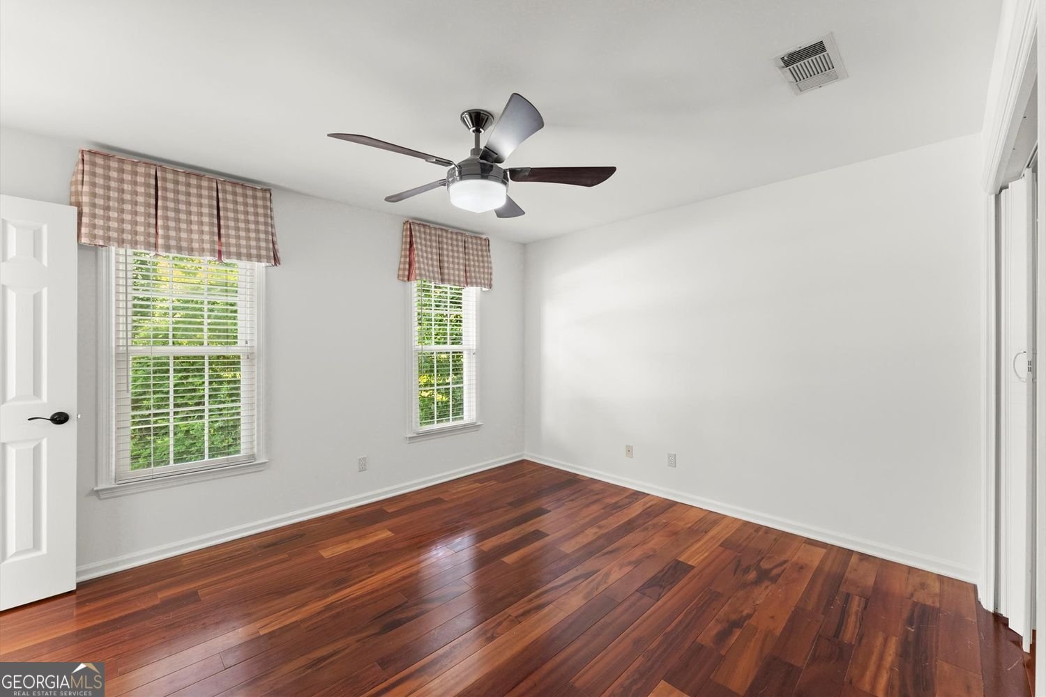 15 Vickwood Court NE Marietta - 29