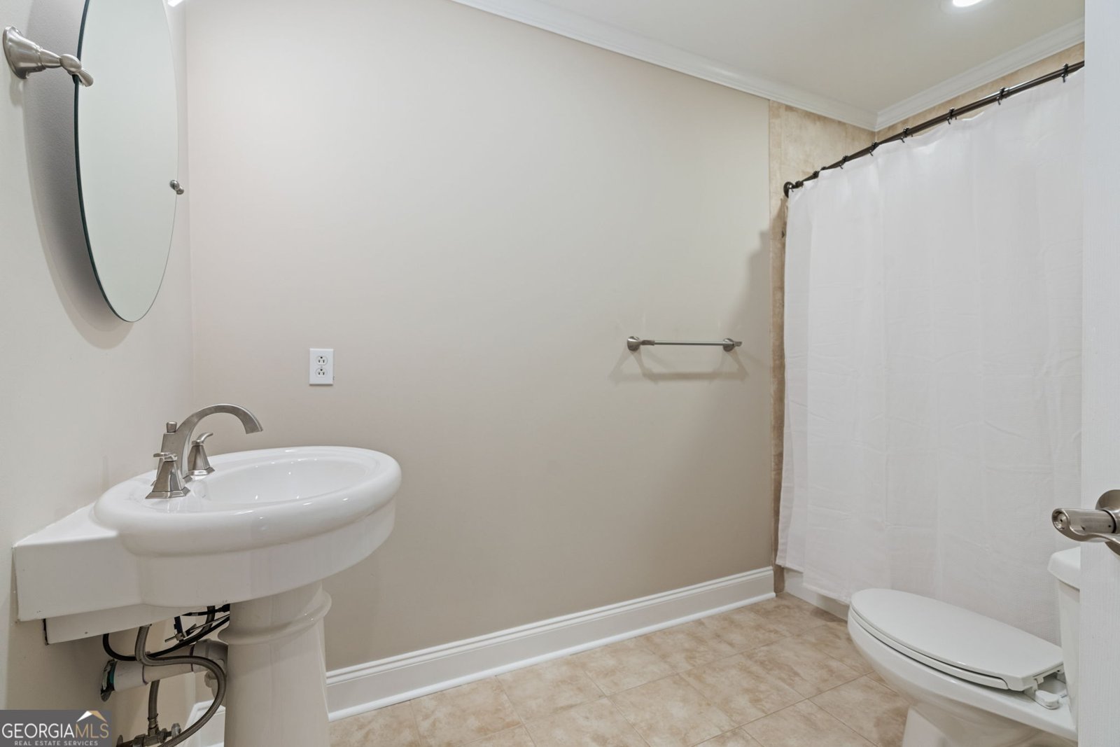 6685 Driskell Road Cumming - 43