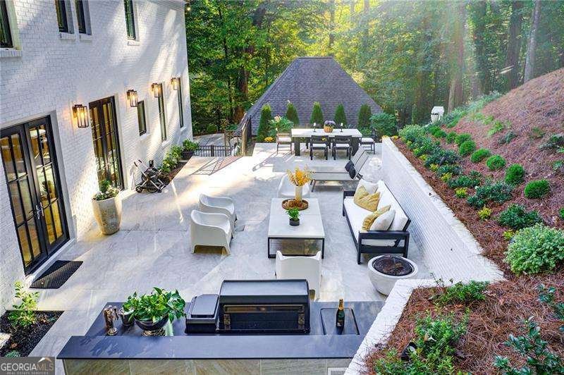 6090 River Chase Circle Atlanta - 59