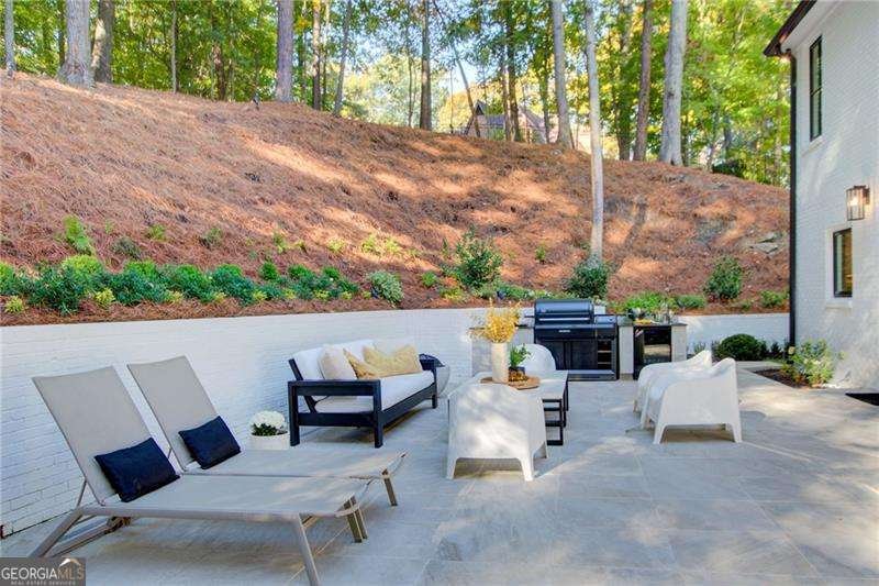 6090 River Chase Circle Atlanta - 60