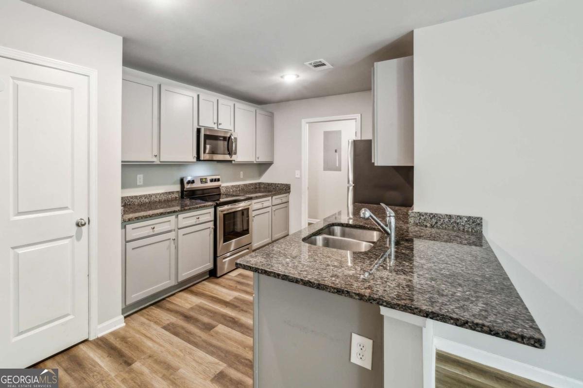 122 Lexington Avenue Griffin - 6