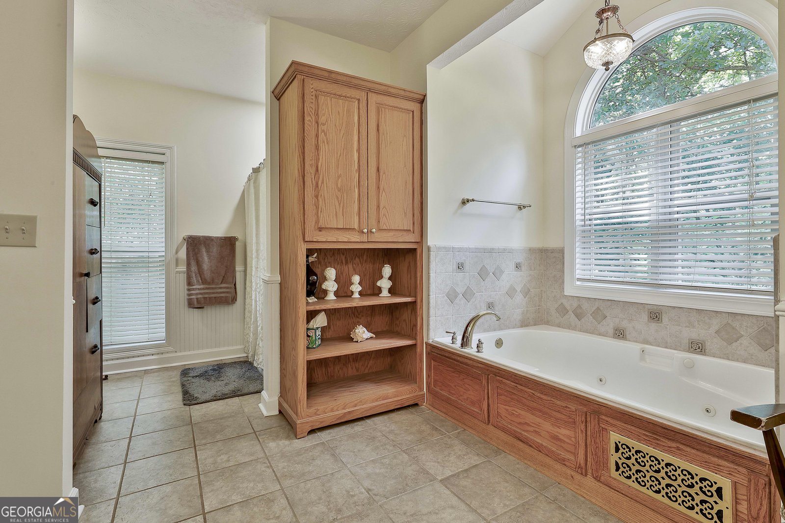 670 VAUGHN RD NEWNAN - 1