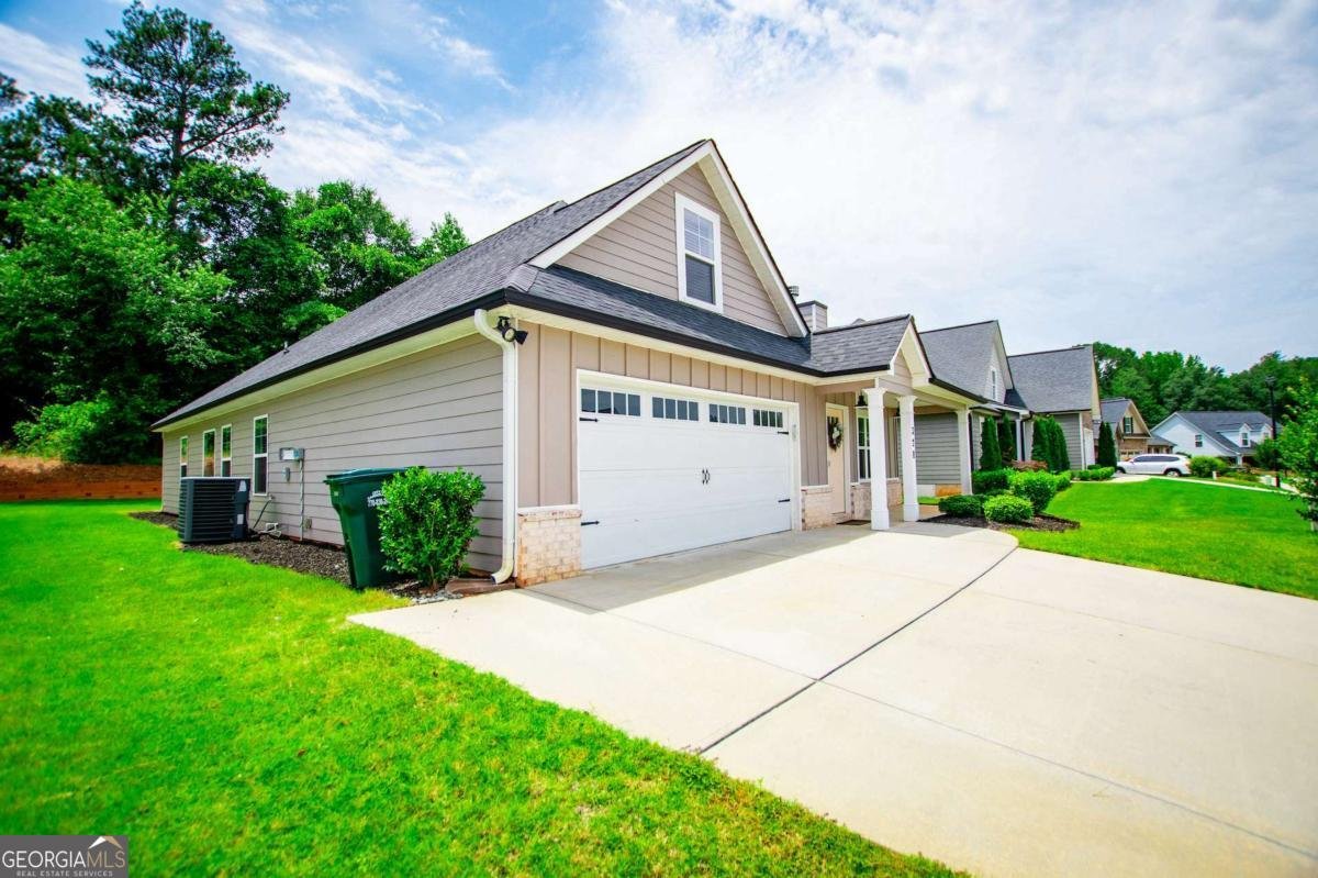 328 Brookstone Drive Carrollton - 1